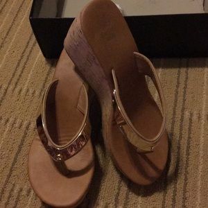 Juicy Couture Wedge flip flops